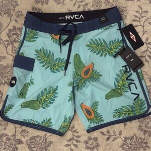 Men’s NWT RVCA Tropical Papaya Print Mid Length Swim Shorts Size 30